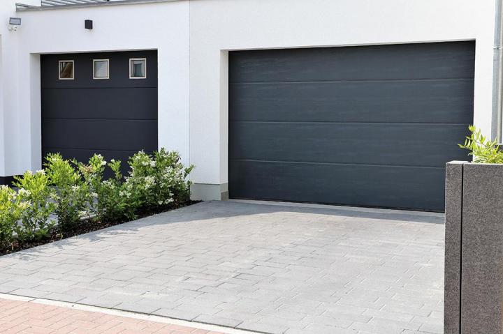 Nos portes de garage associent sécurité et praticité !
